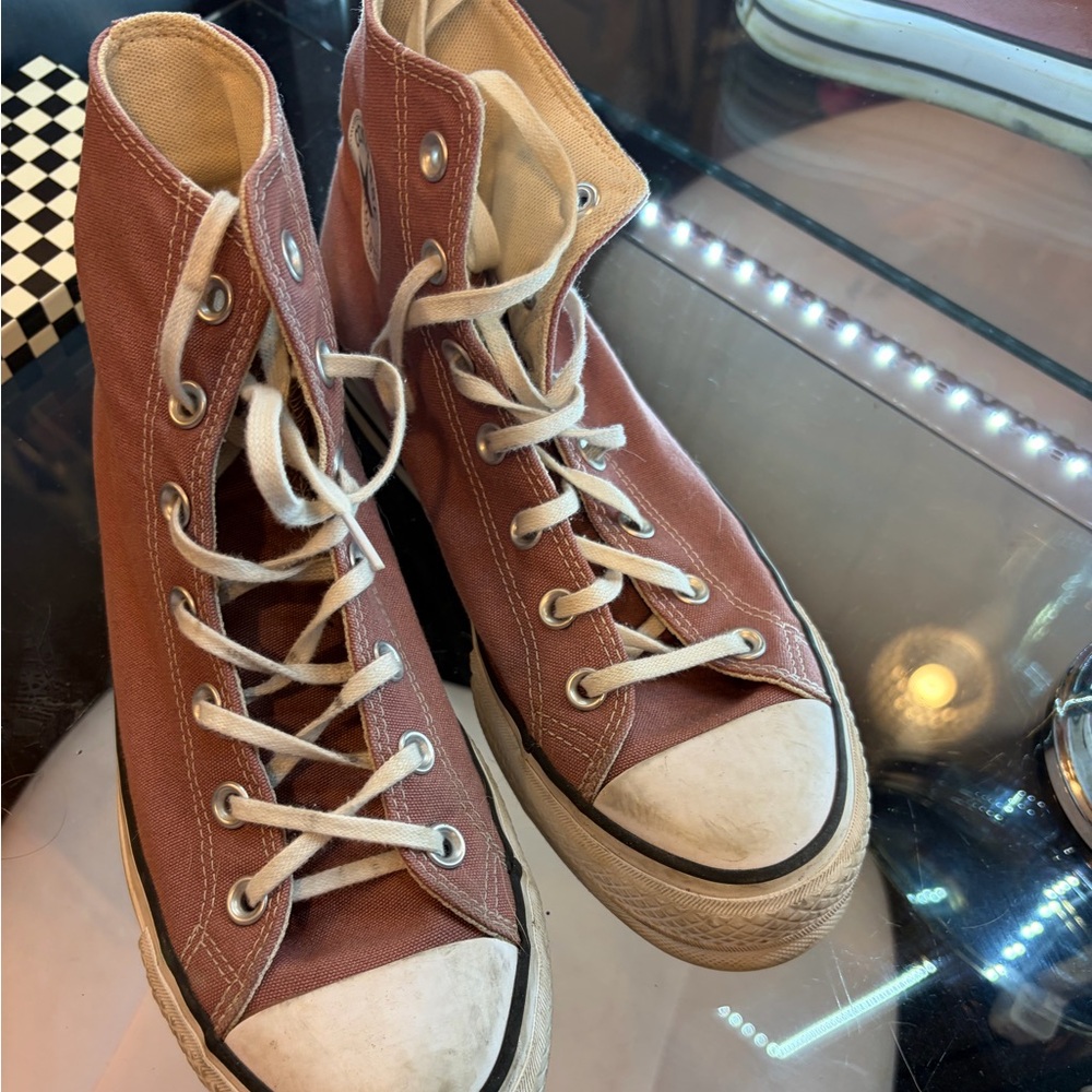 Converse
